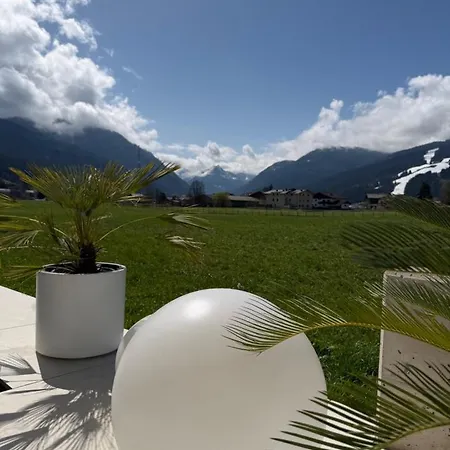 Alpen Sky Appartement *